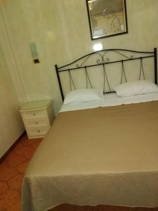 Villa Iolyhouse Triggiano Esterno foto